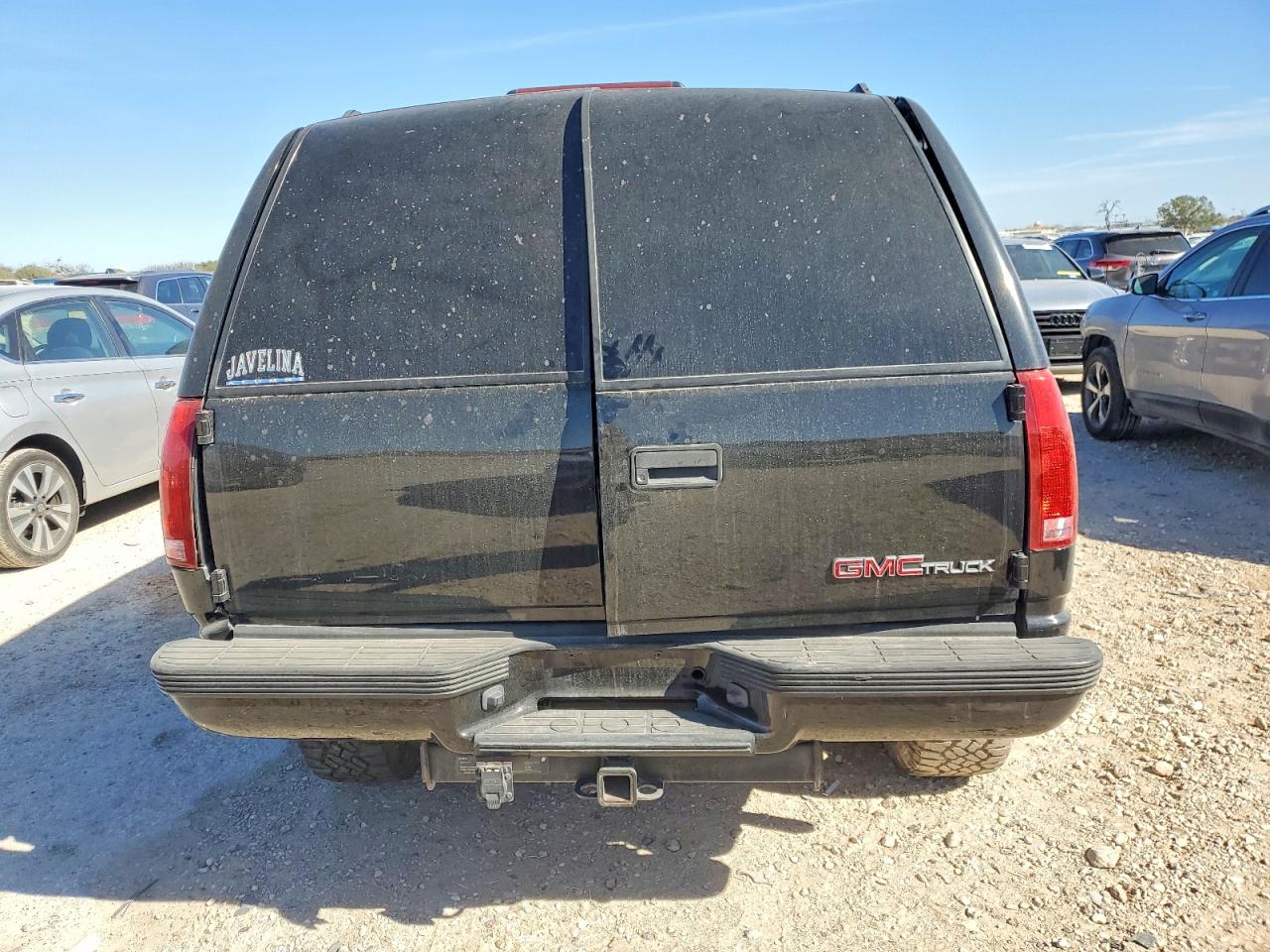 1996 GMC Yukon VIN 3GKEK18R2TG504496 photo 6
