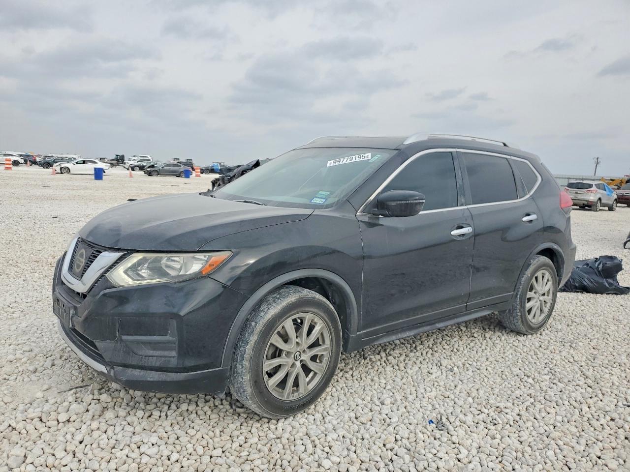 2017 NISS Rogue VIN JN8AT2MT9HW152545 photo 1