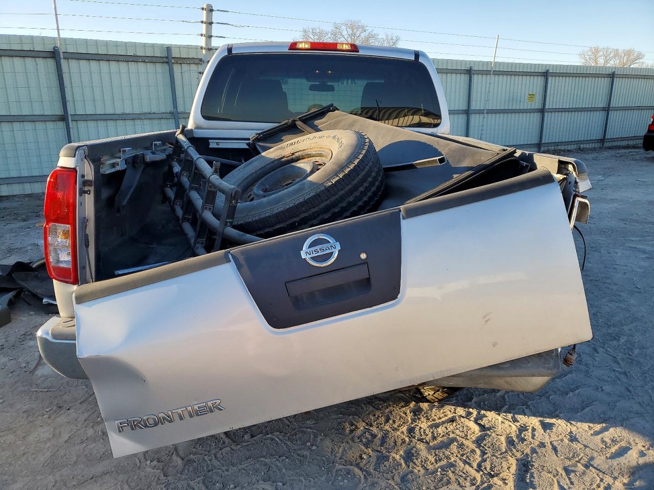 2010 NISS Frontier VIN 1N6AD0EV5AC423828 photo 6
