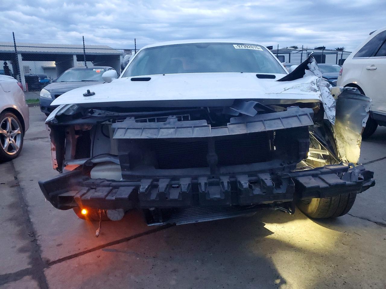 2014 Dodge Challenger VIN 2C3CDYBT4EH231837 photo 5