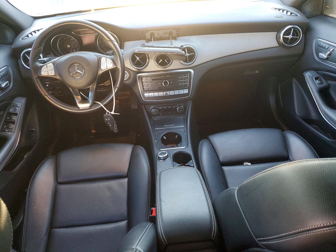 2020 Mercedes Gla-class VIN W1NTG4GB0LJ702379 photo 8