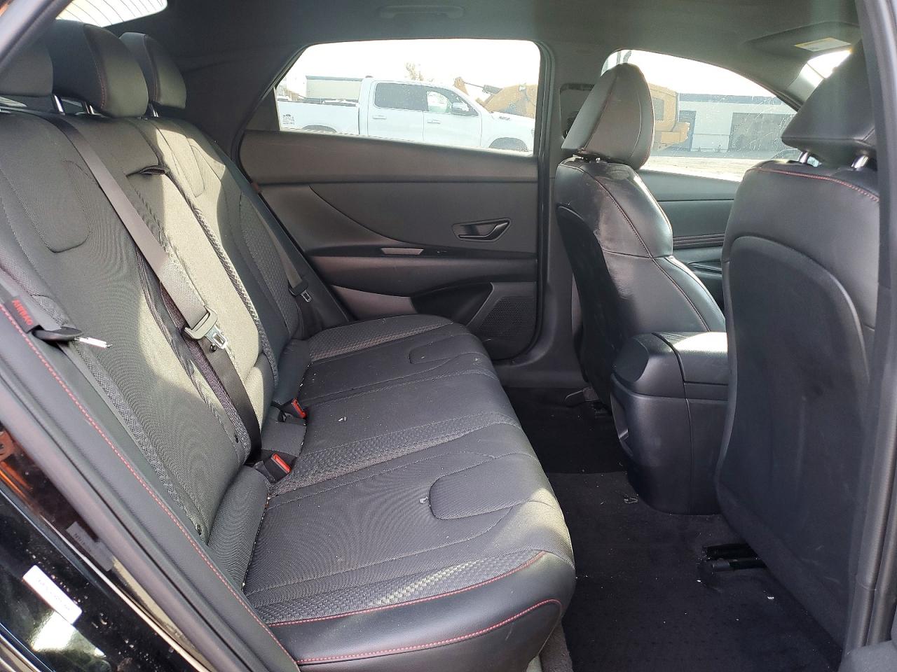 2025 Hyundai Elantra VIN KMHLR4DF7SU910583 photo 10