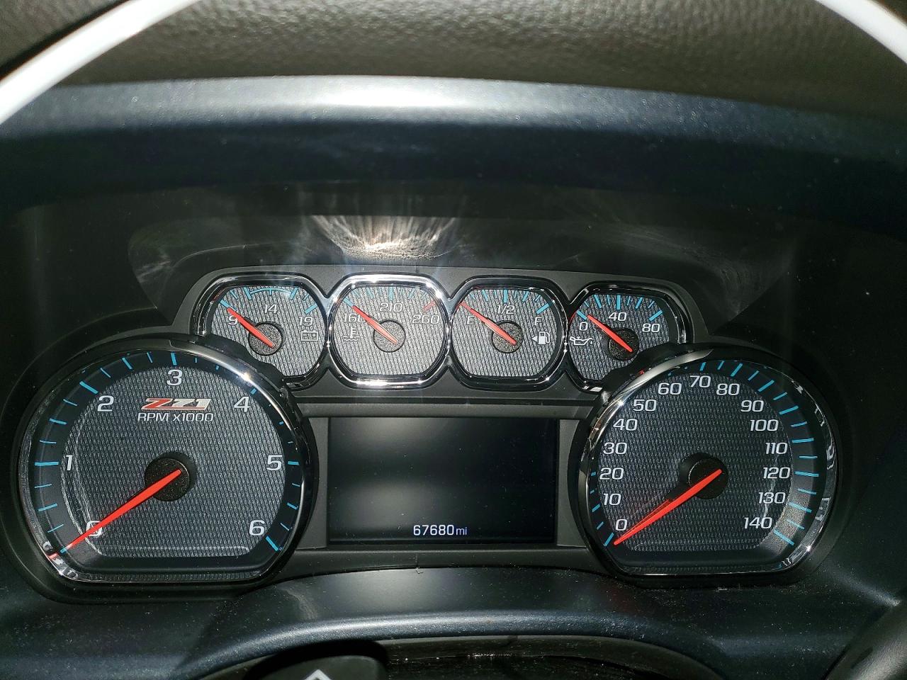 2018 Chevrolet All models VIN 3GCUKSECXJG306355 photo 9