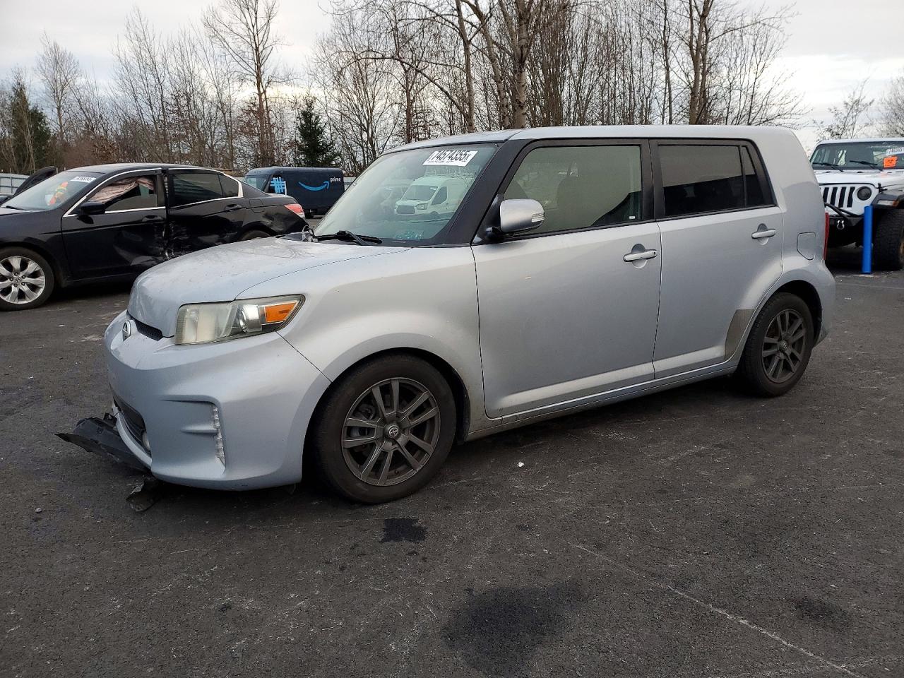 2013 Toyota Scion VIN JTLZE4FE7DJ039241 photo 1
