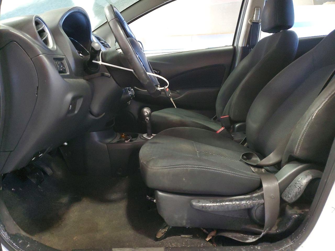 2014 NISS Versa VIN 3N1CE2CP2EL424411 photo 7