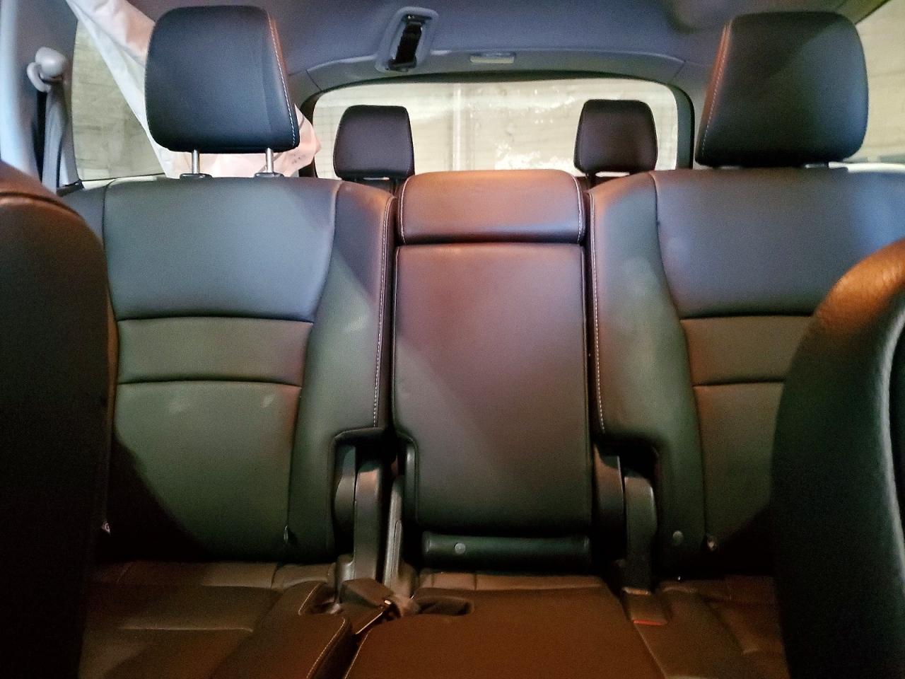 2019 Honda Pilot VIN 5FNYF6H47KB019810 photo 10