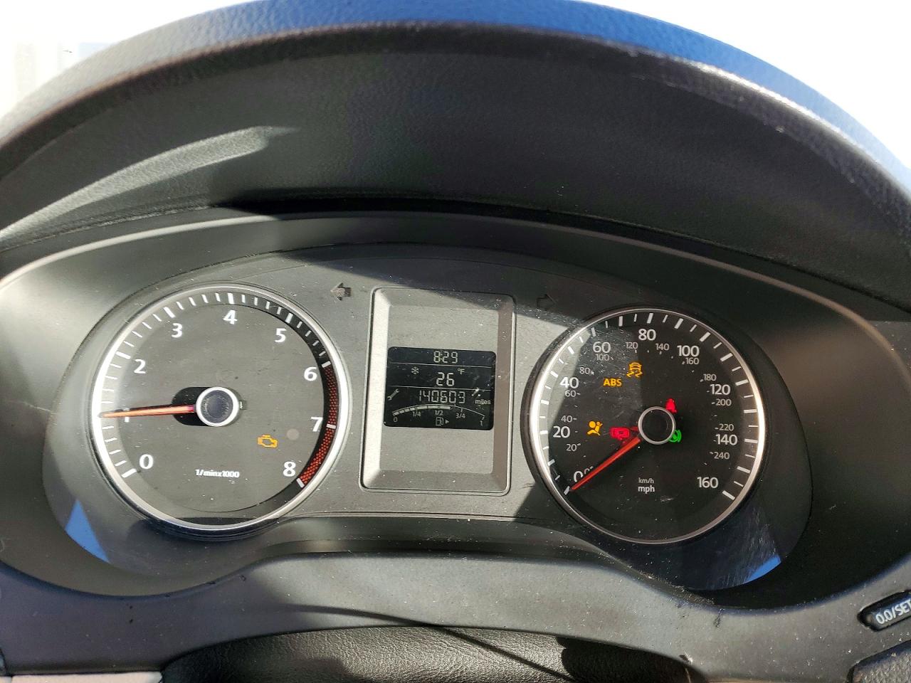 2012 Volkswagen Jetta VIN 3VWDX7AJ6CM305921 photo 9