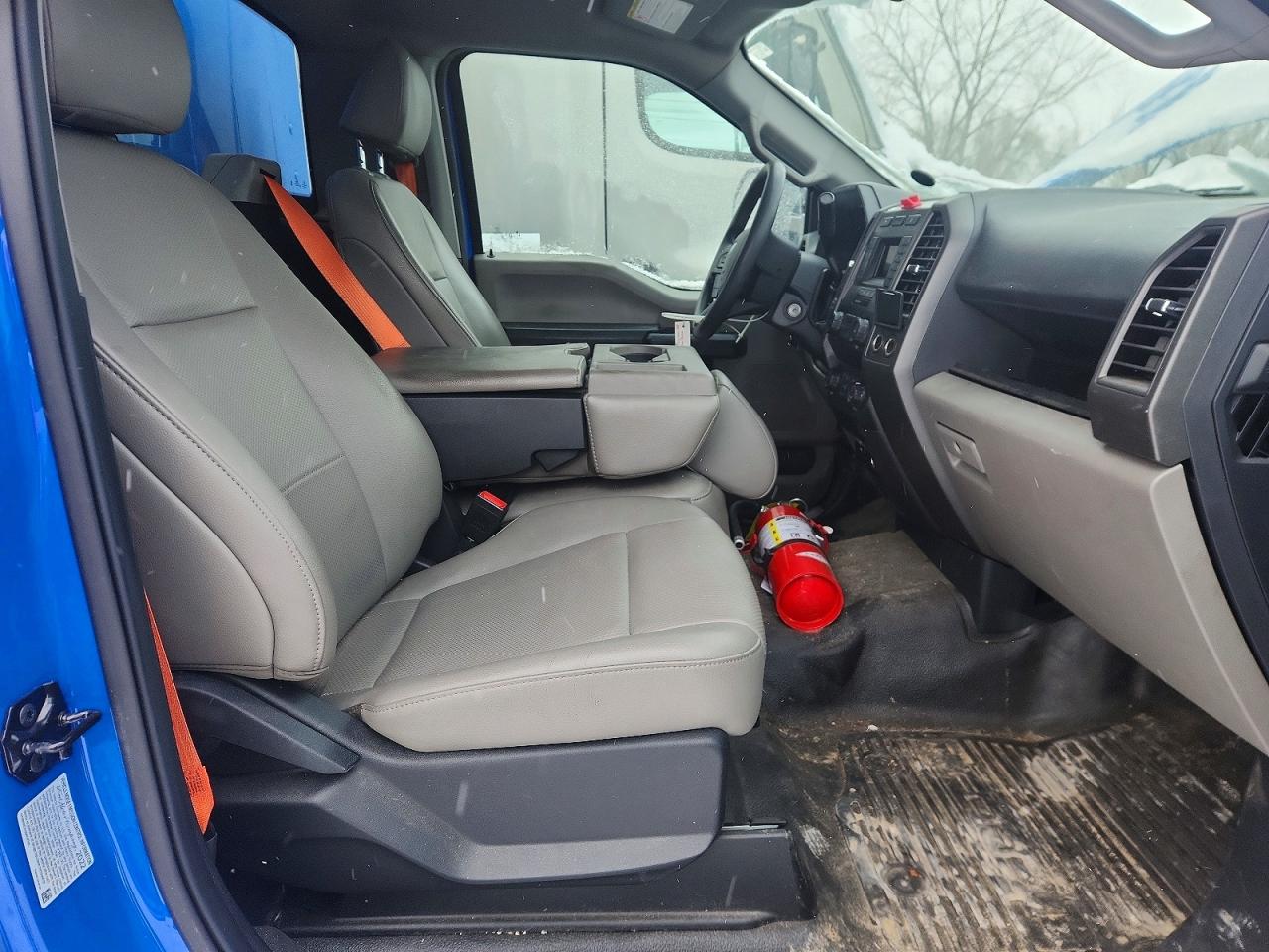 2022 Ford F450 VIN 1FDUF4GN8NEE43866 photo 10