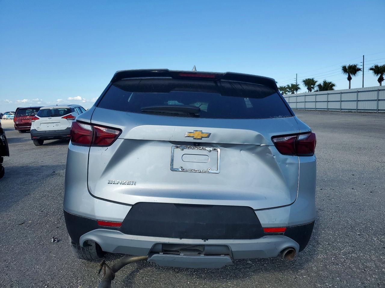 2021 Chevrolet Blazer VIN 3GNKBBRA8MS576113 photo 6