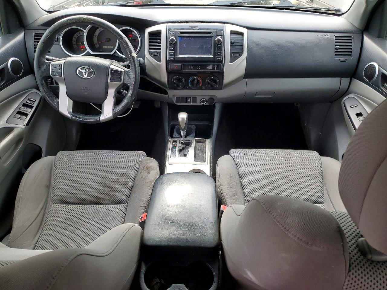 2013 Toyota Tacoma VIN 5TFJU4GN7DX044043 photo 8
