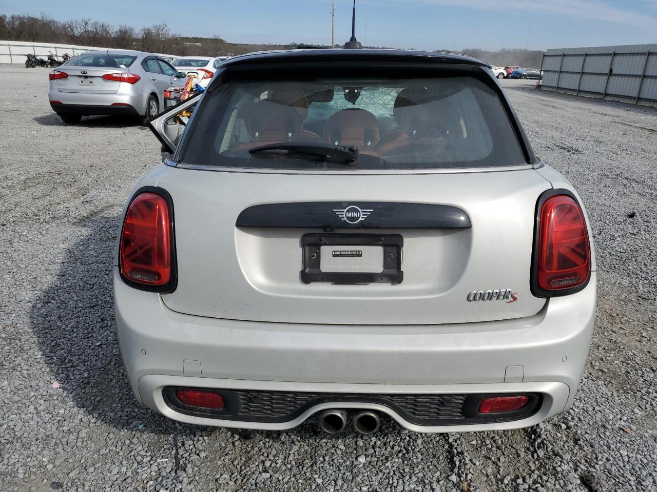 2021 MINI Cooper VIN WMWXU9C04M2P38734 photo 6