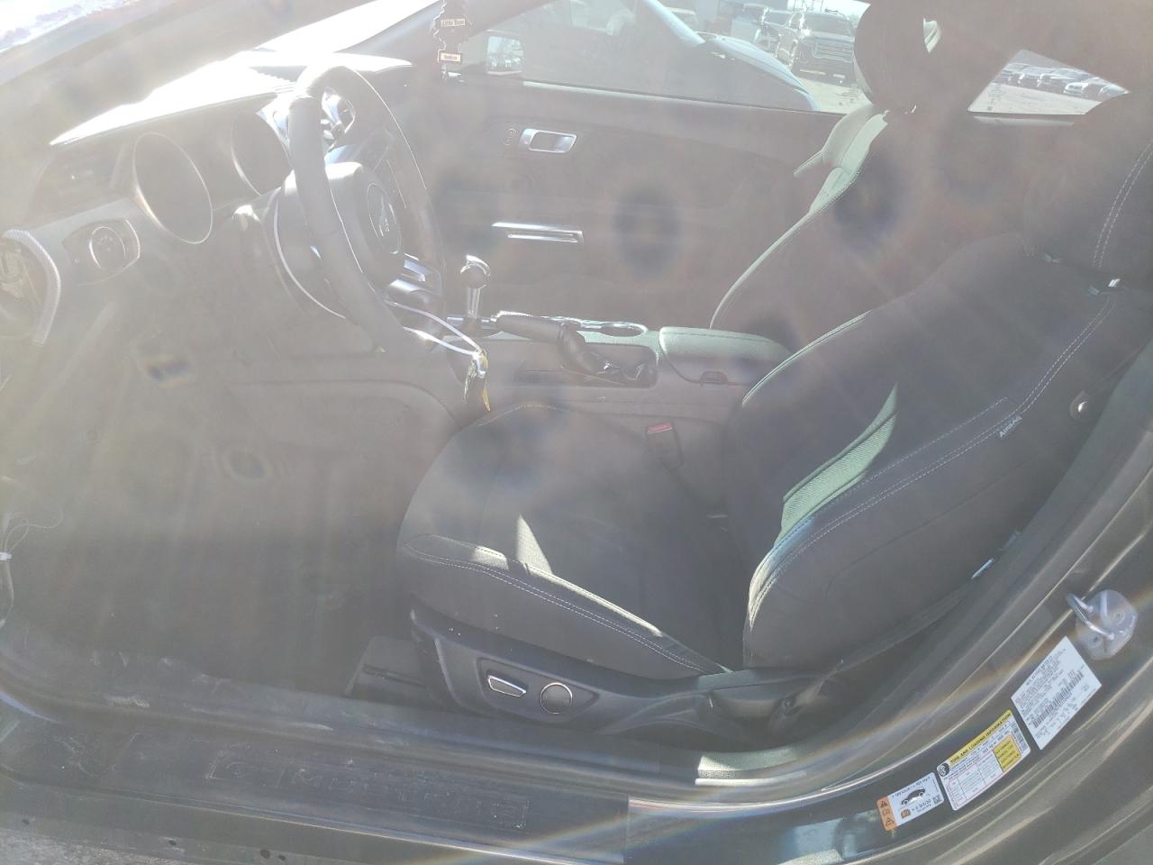 2018 FORD Mustang VIN 1FA6P8CF8J5104024 photo 7