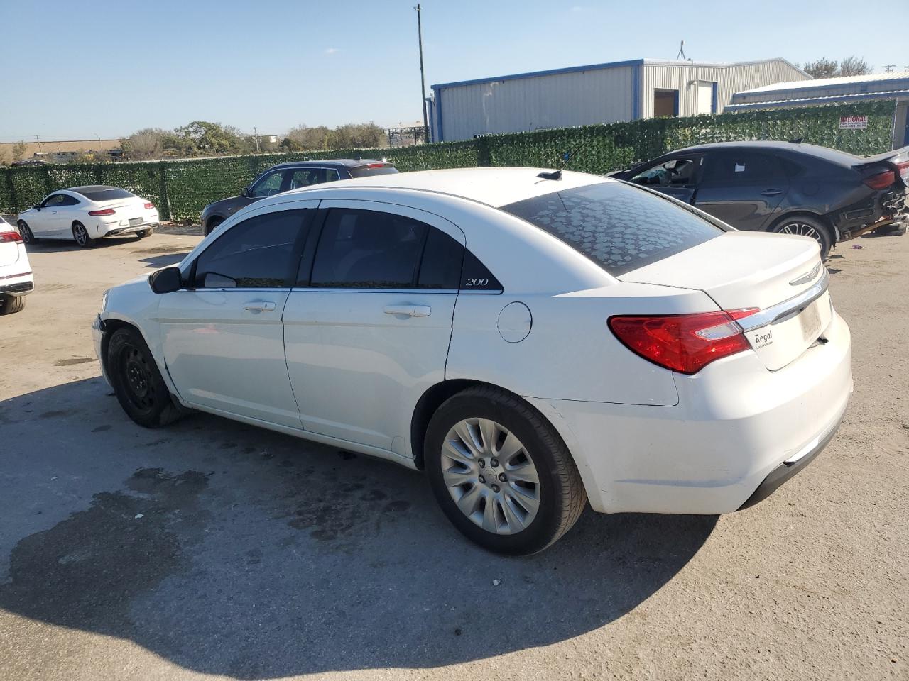 2014 CHRYSLER 200 VIN 1C3CCBAB7EN212196 photo 2