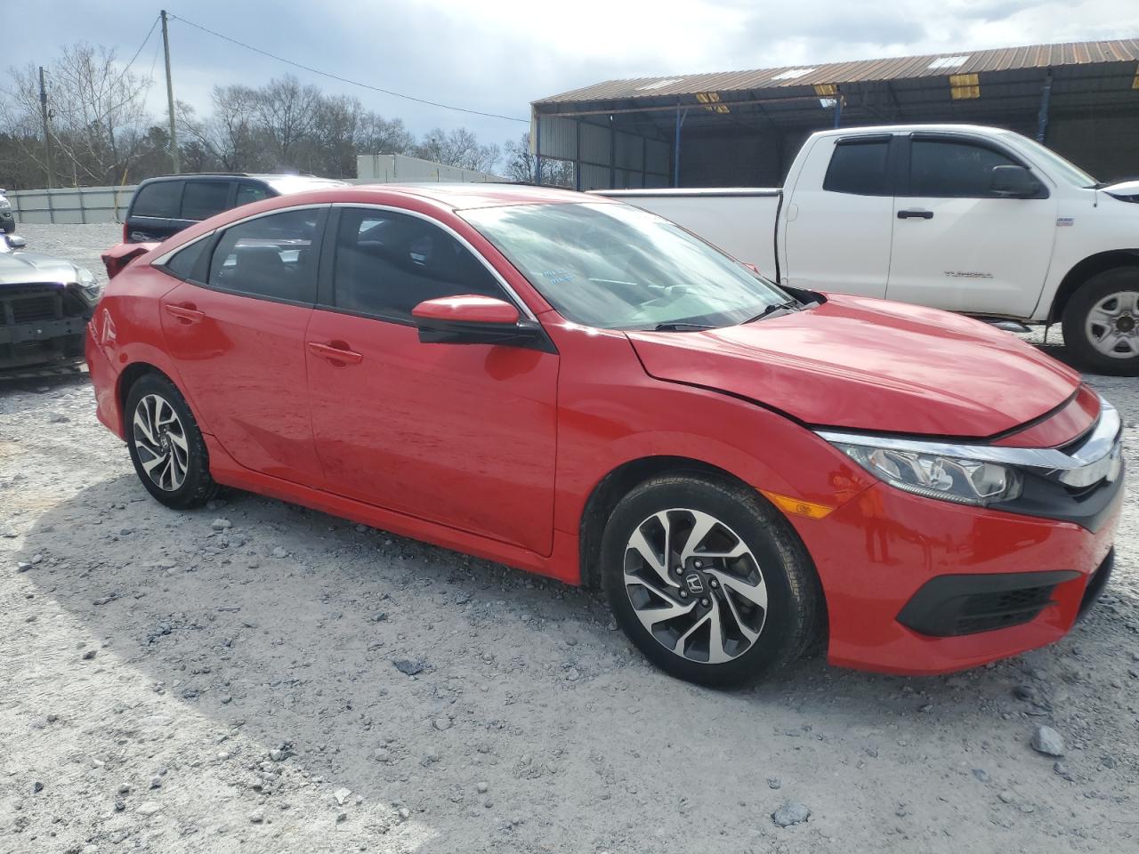 2017 Honda Civic VIN 2HGFC2F73HH520820 photo 4