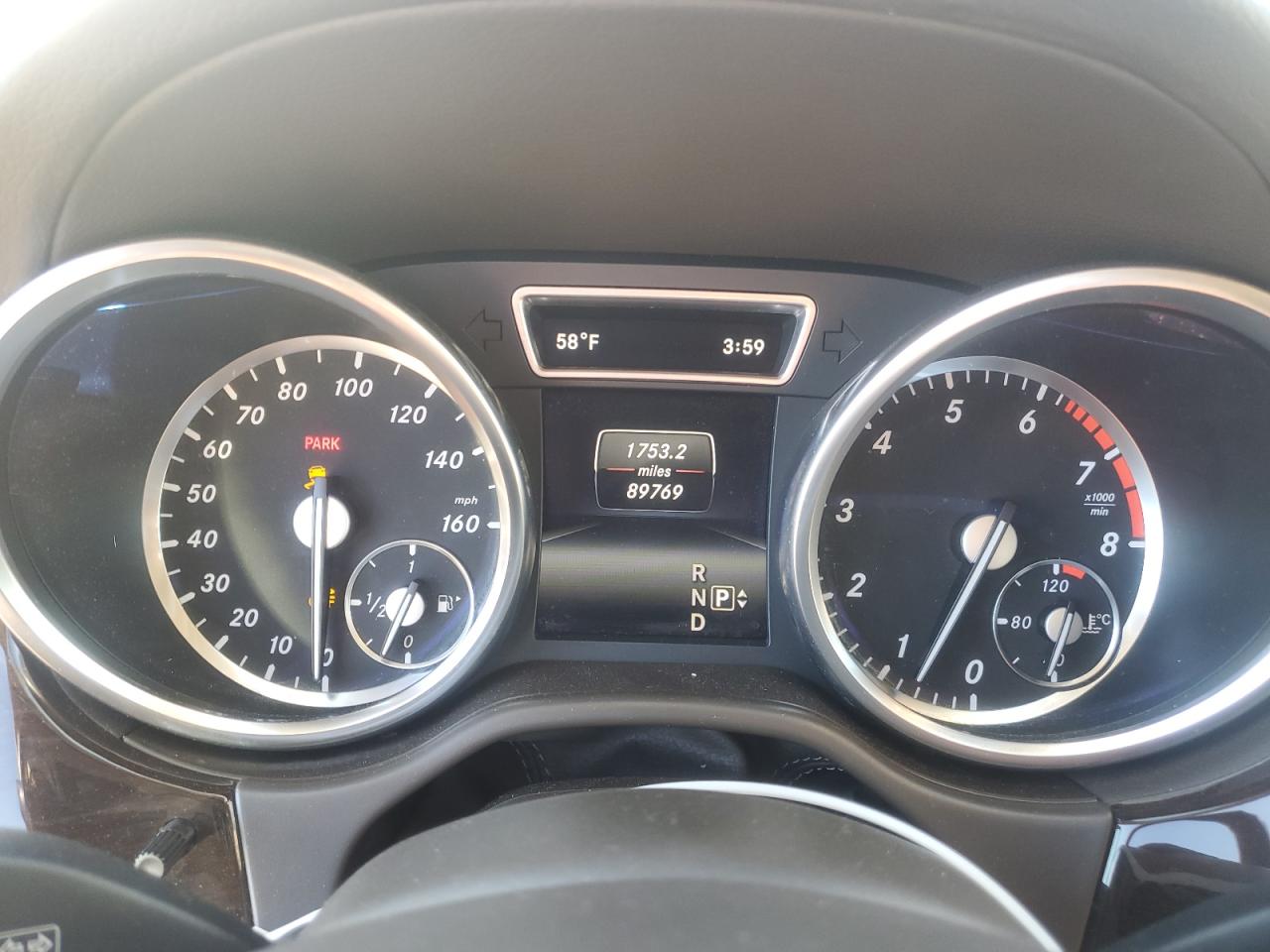 2016 MERCEDES-BENZ Gl-class VIN 4JGDF6EE8GA705782 photo 9