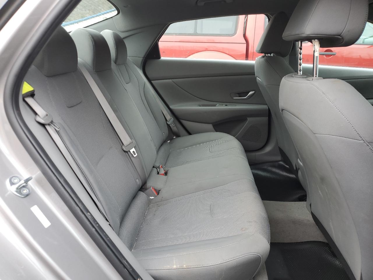 2022 HYUNDAI Elantra VIN KMHLL4AG4NU368135 photo 10