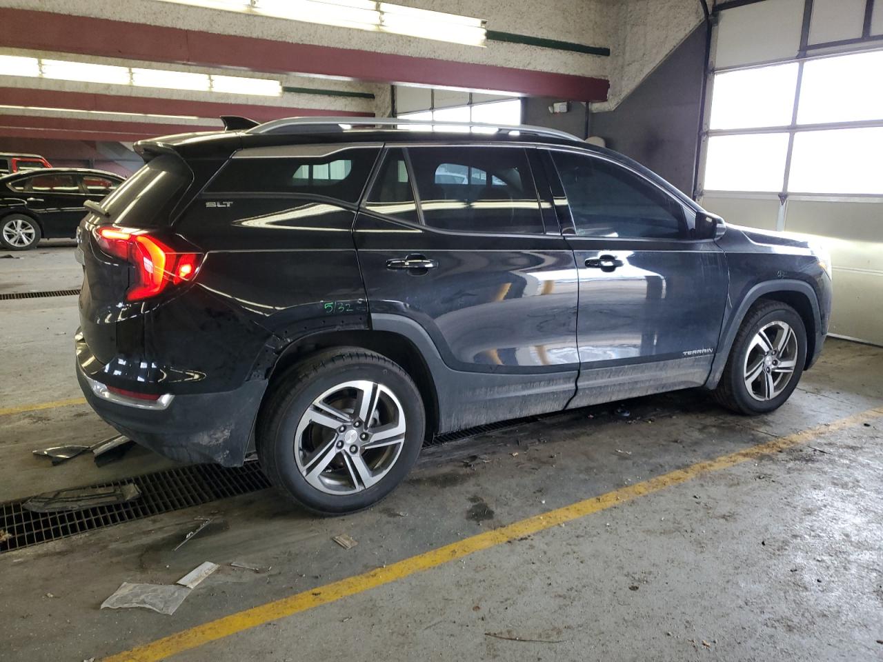 2018 GMC Terrain VIN 3GKALPEV5JL304572 photo 3