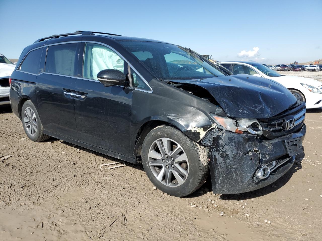 2015 HONDA Odyssey VIN 5FNRL5H93FB092679 photo 4