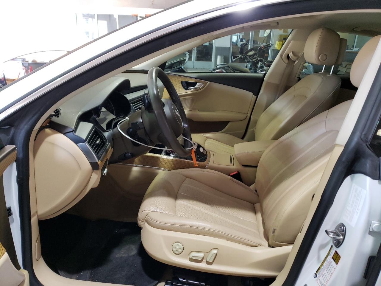 2012 Audi A7 VIN WAU2GCFC7CN125203 photo 7