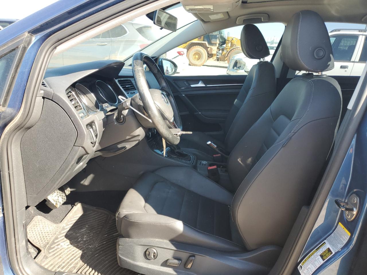 2015 VOLKSWAGEN Golf VIN 3VW2A7AU3FM047445 photo 7