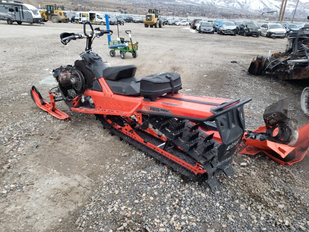 2019 SKI Snowmobile VIN 2BPSTKKD7KV000136 photo 3