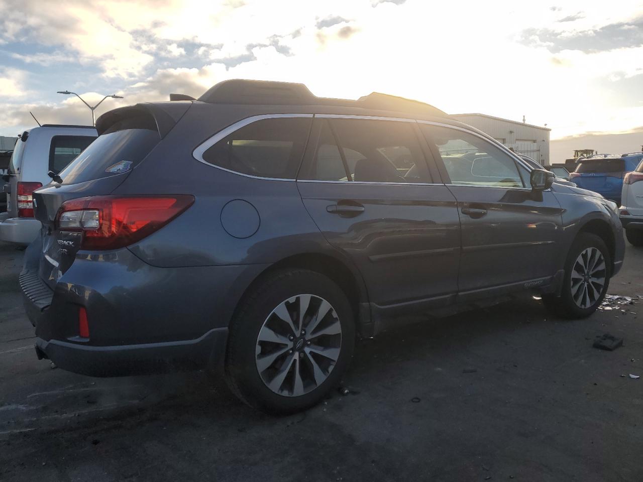 2016 SUBARU Outback VIN 4S4BSENC2G3268376 photo 3