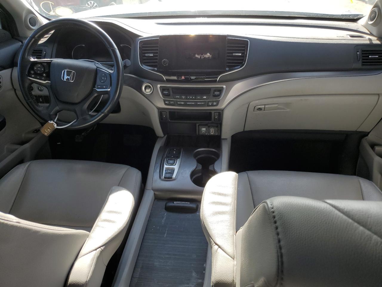 2021 HONDA Pilot VIN 5FNYF6H55MB004170 photo 8