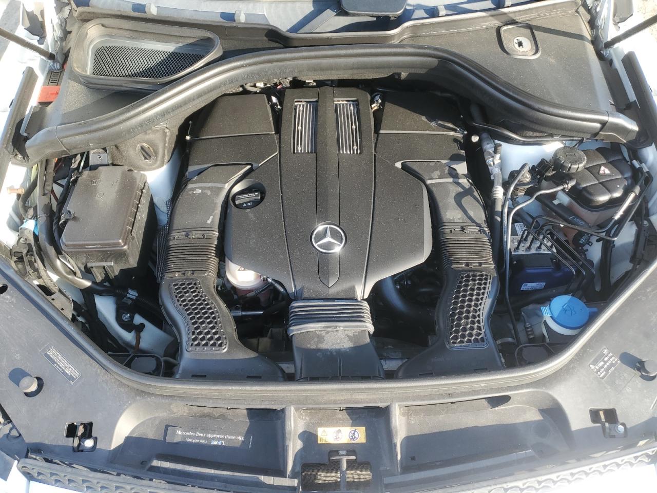 2016 MERCEDES-BENZ Gl-class VIN 4JGDF6EE8GA705782 photo 12