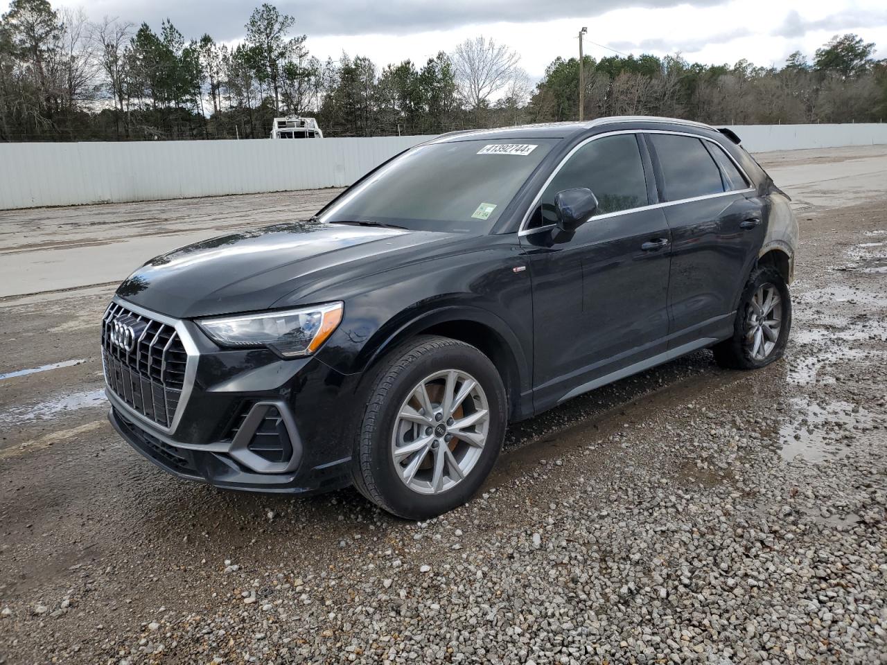 2022 AUDI Q3 VIN WA1DECF31N1069233 photo 1