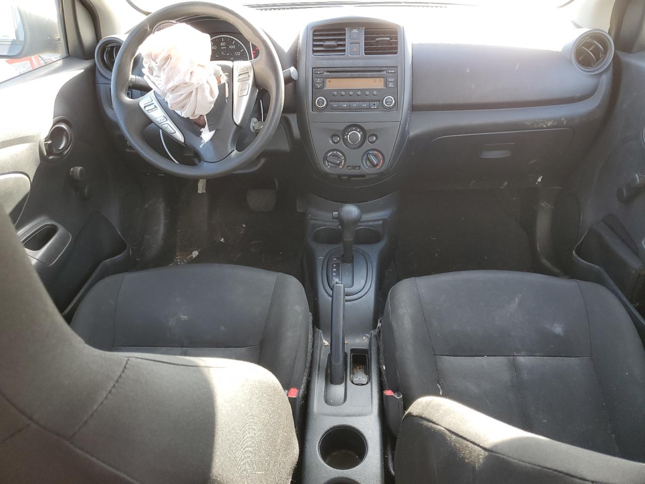 2016 NISSAN Versa VIN 3N1CN7AP2GL914382 photo 8