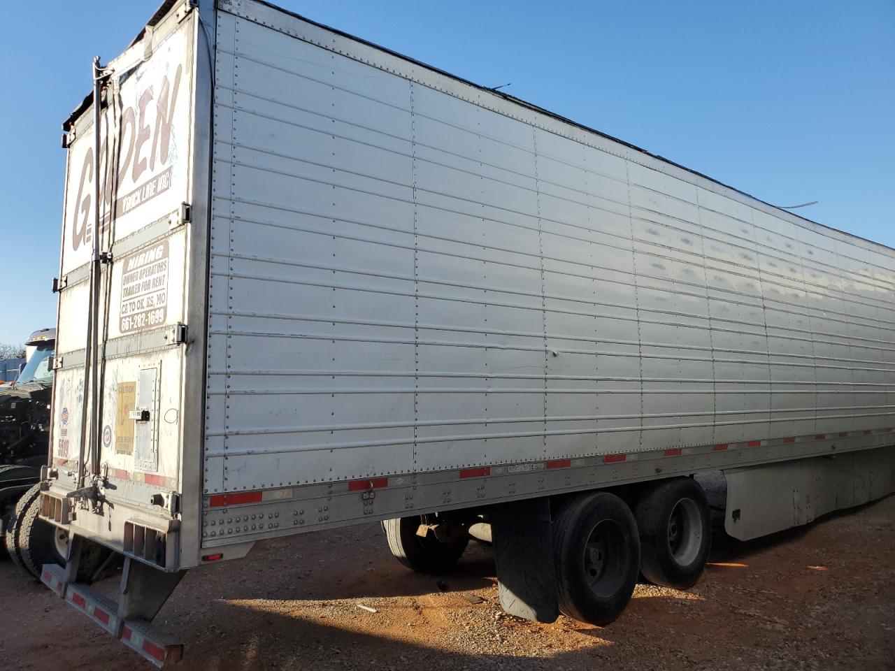 2017 UTILITY Trailer VIN 1UYVS2539HU910010 photo 4
