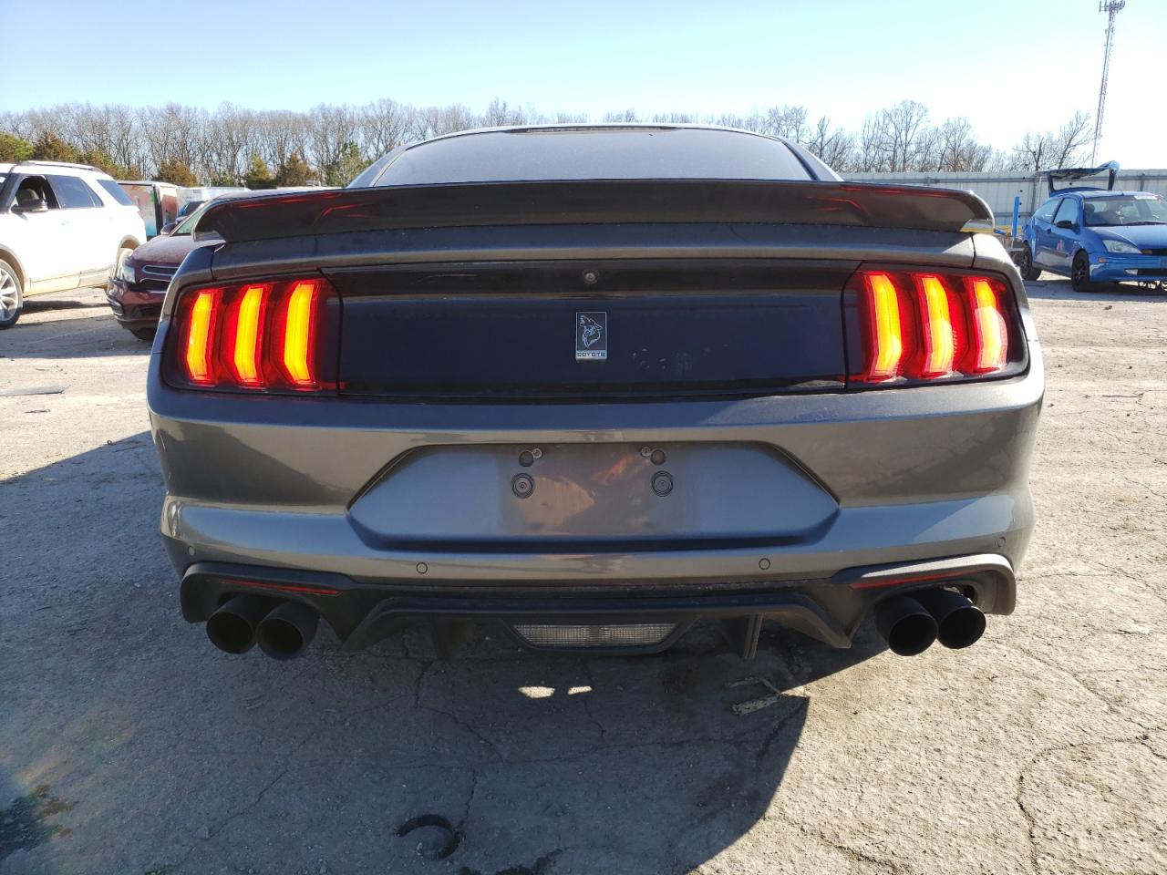2018 FORD Mustang VIN 1FA6P8CF8J5104024 photo 6