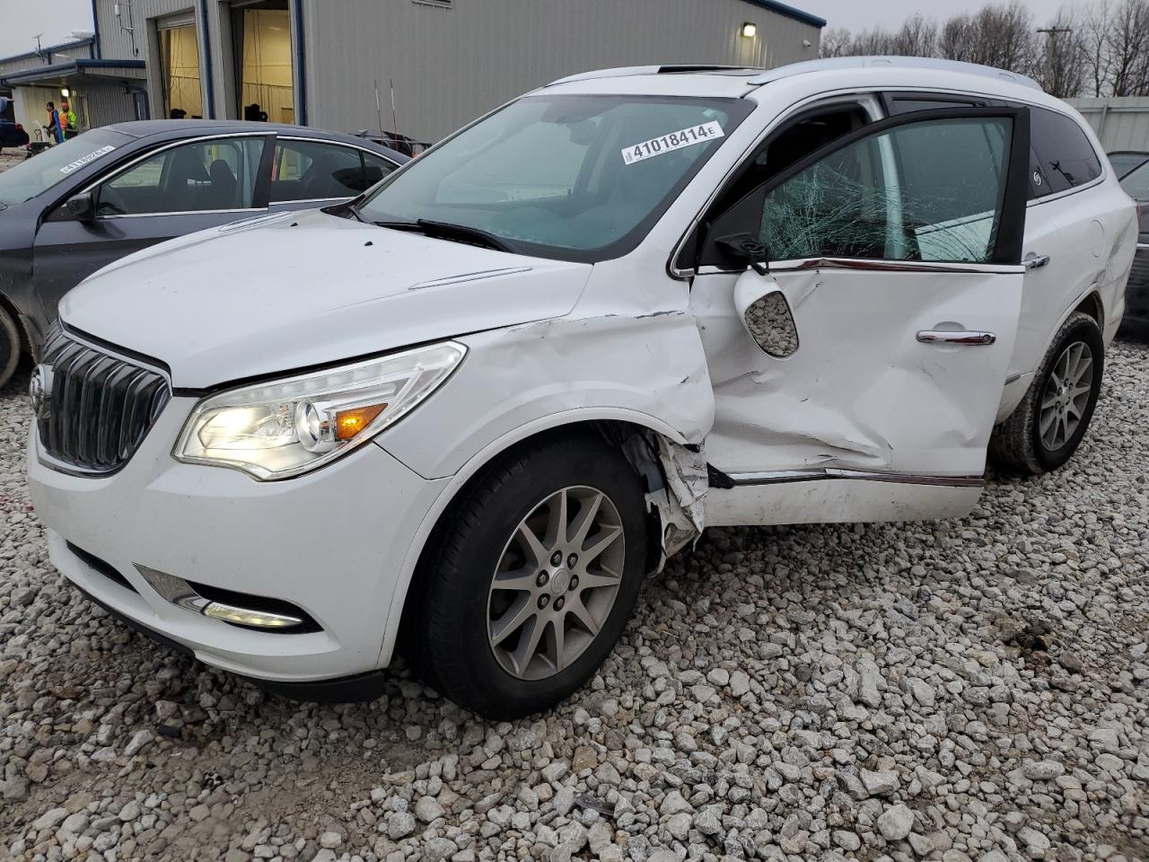 2017 BUICK Enclave VIN 5GAKVBKD7HJ124246 photo 1