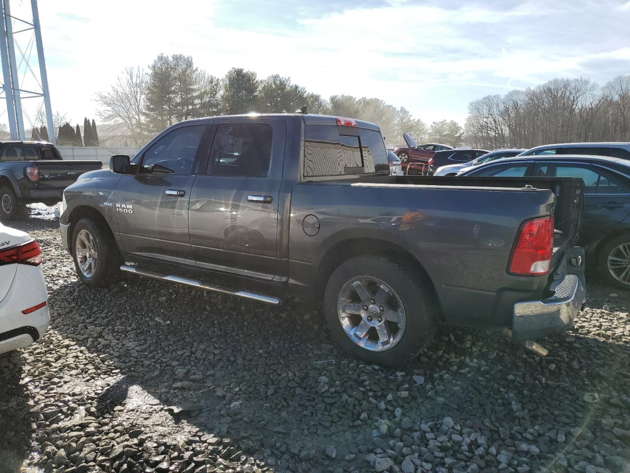 2018 RAM 1500 VIN 1C6RR7LTXJS218858 photo 2