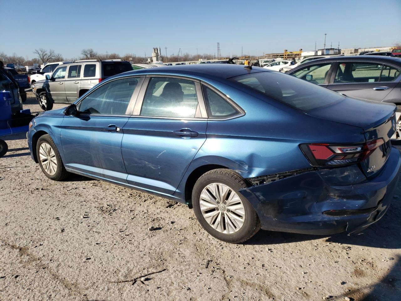 2019 VOLKSWAGEN Jetta VIN 3VWC57BU1KM173904 photo 2