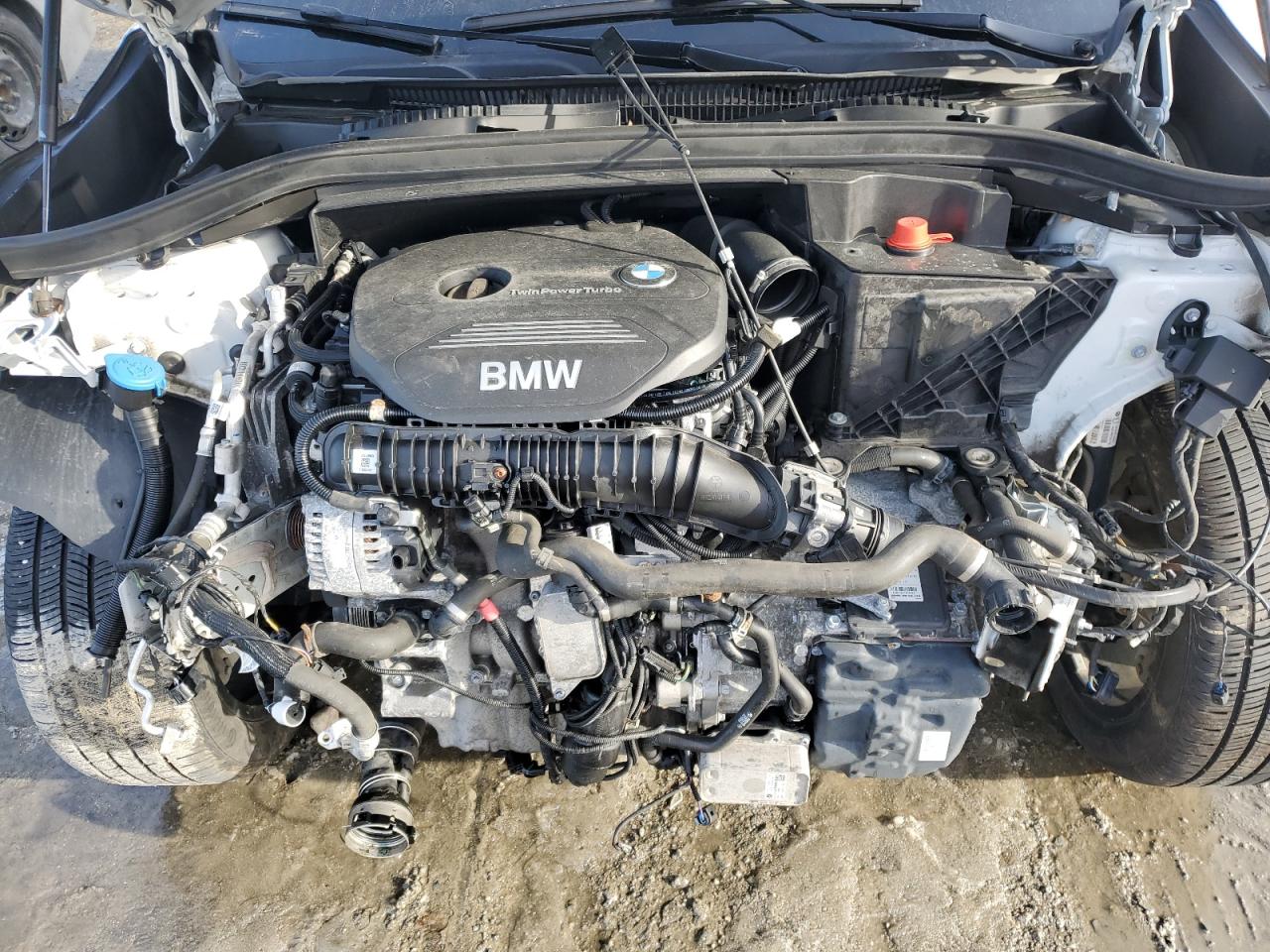 2018 BMW X1 VIN WBXHT3C33J3H30542 photo 11