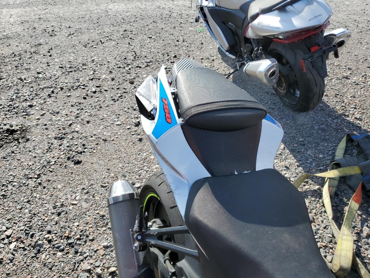 2022 SUZUKI Gsxr750 VIN JS1GR7MA8N7100565 photo 6