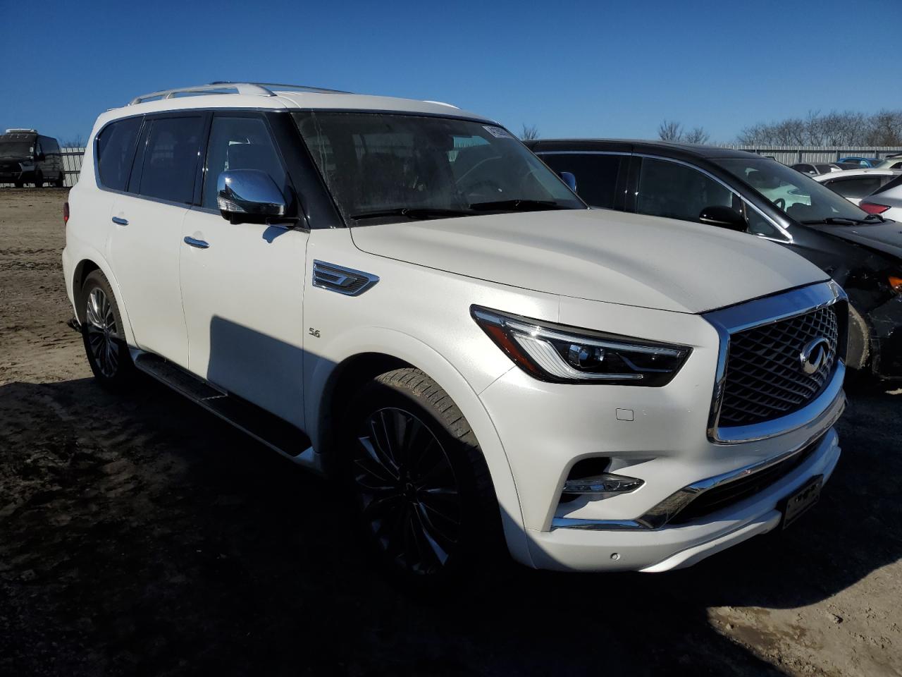 2018 INFINITI Qx80 VIN JN8AZ2NC2J9441333 photo 4
