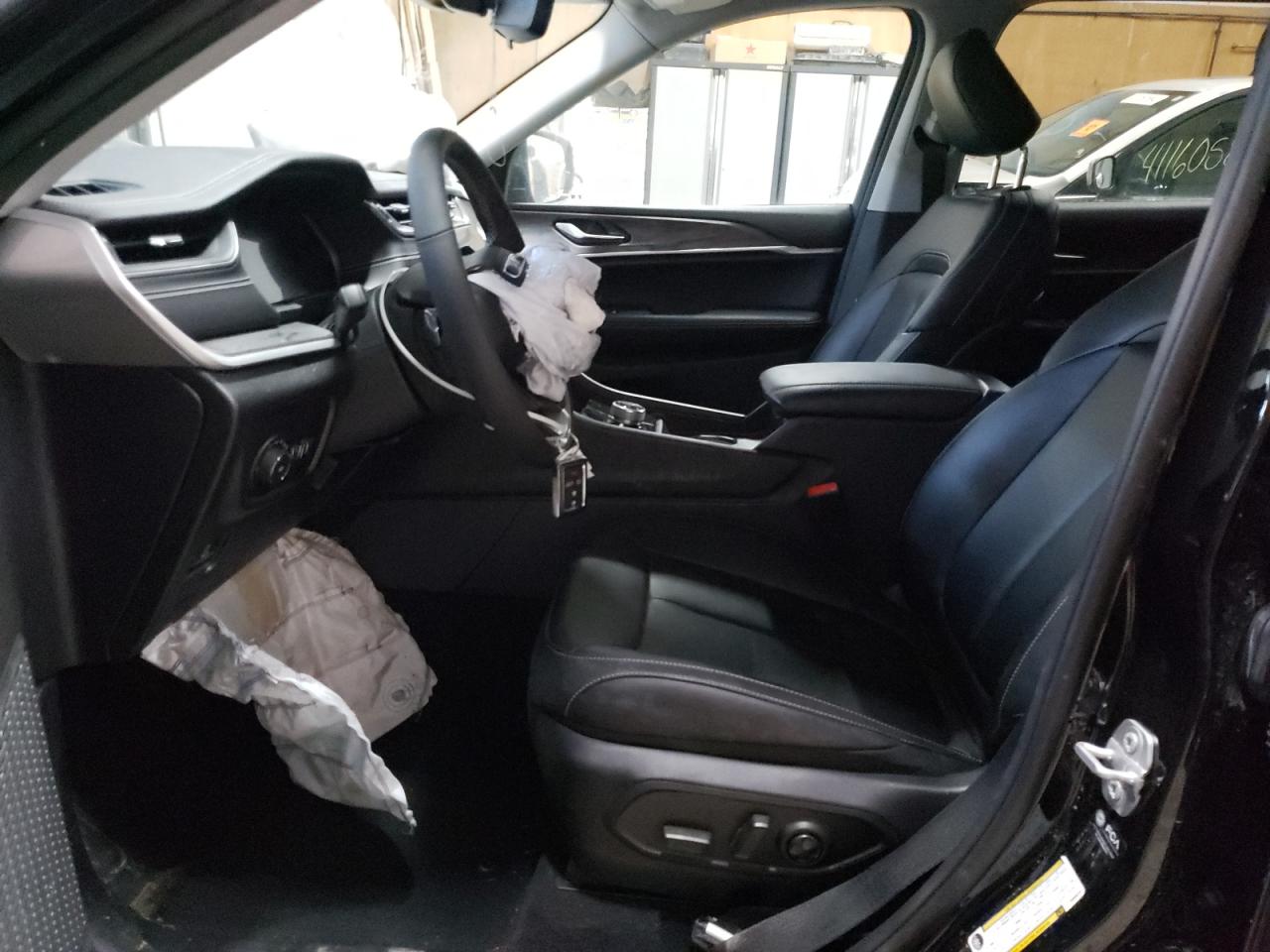2023 JEEP Grand cherokee VIN 1C4RJKBG8P8896019 photo 7