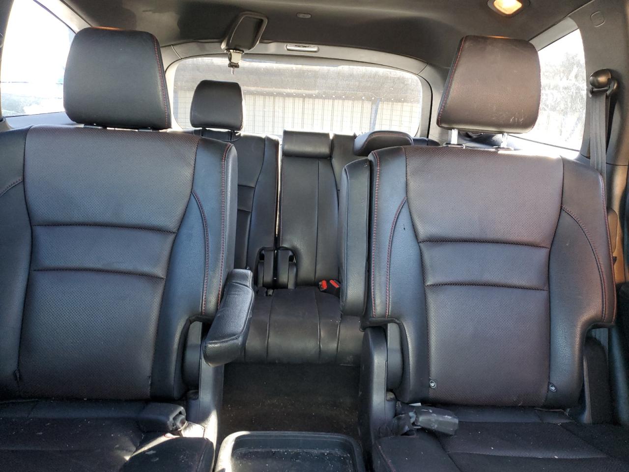 2022 Honda Pilot VIN 5FNYF6H76NB031011 photo 10