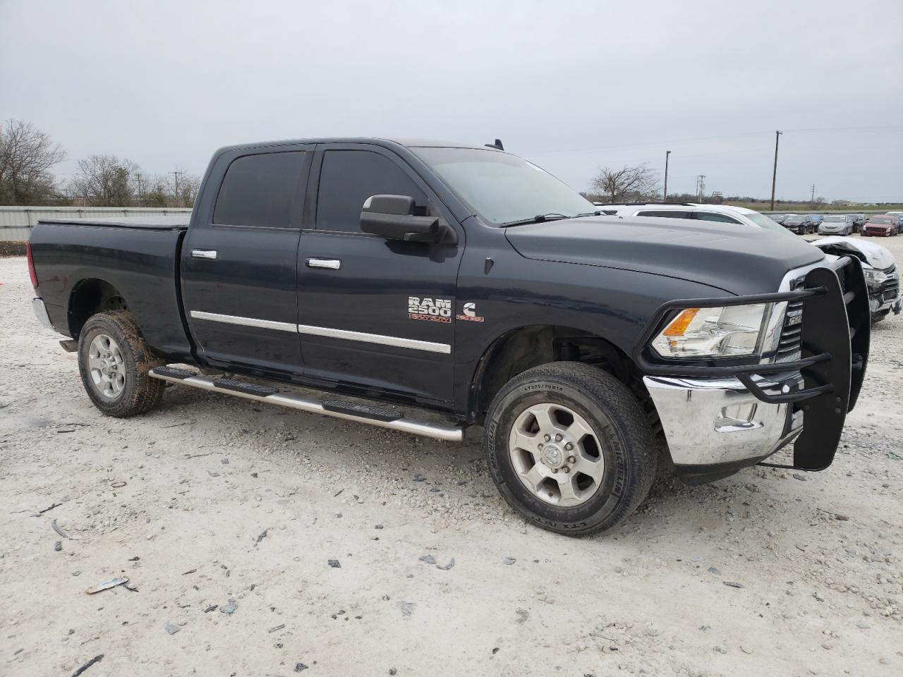 2016 RAM 2500 slt VIN 3C6UR5DL0GG102243 photo 4