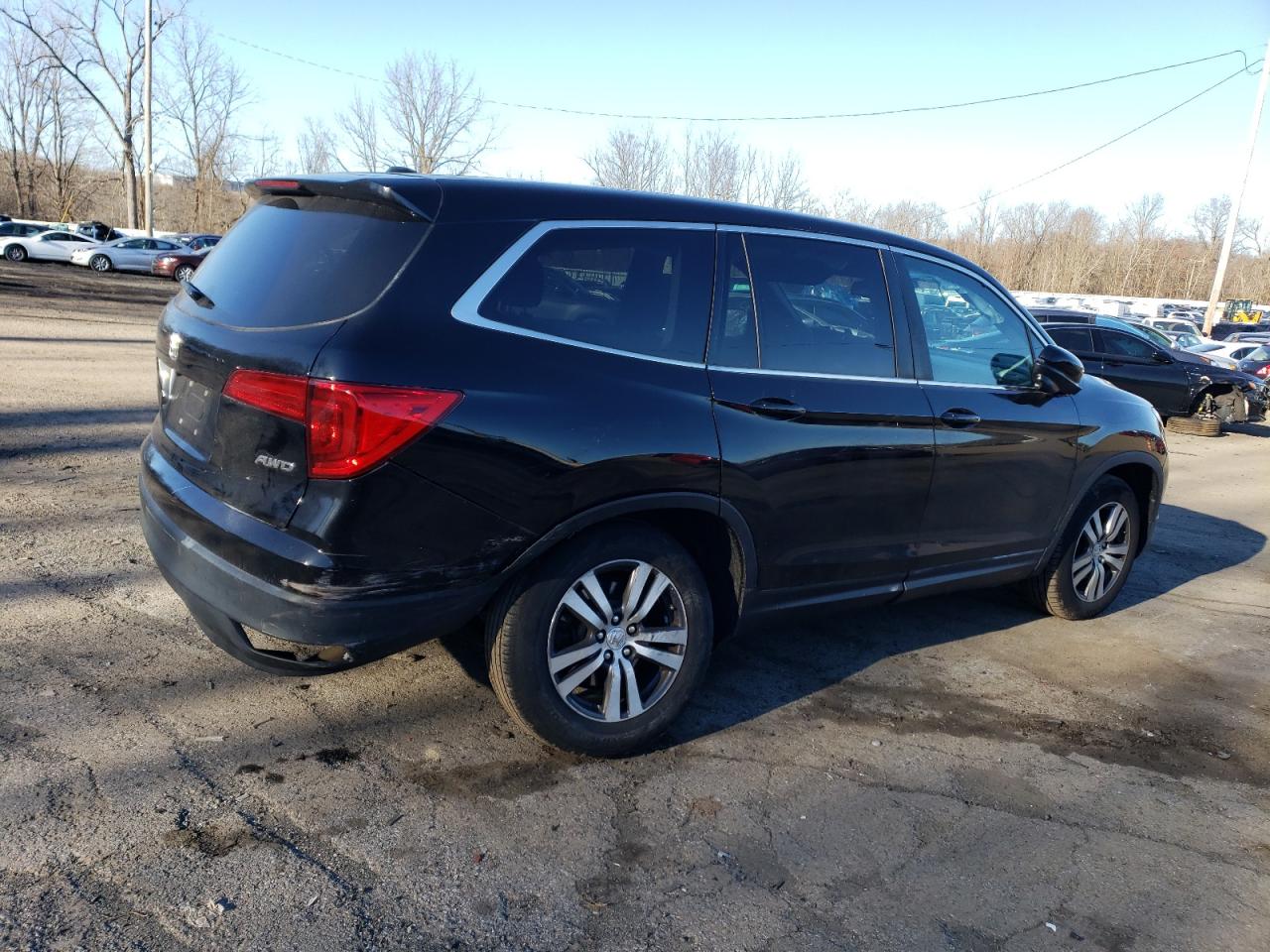 2018 HONDA Pilot VIN 5FNYF6H65JB057701 photo 3