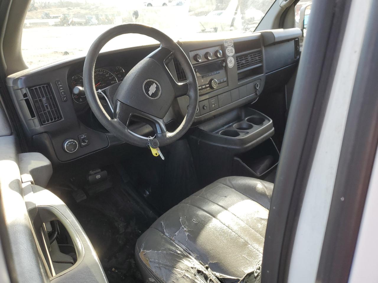 2012 CHEVROLET Express 2500 VIN 1GCWGFFAXC1109279 photo 8