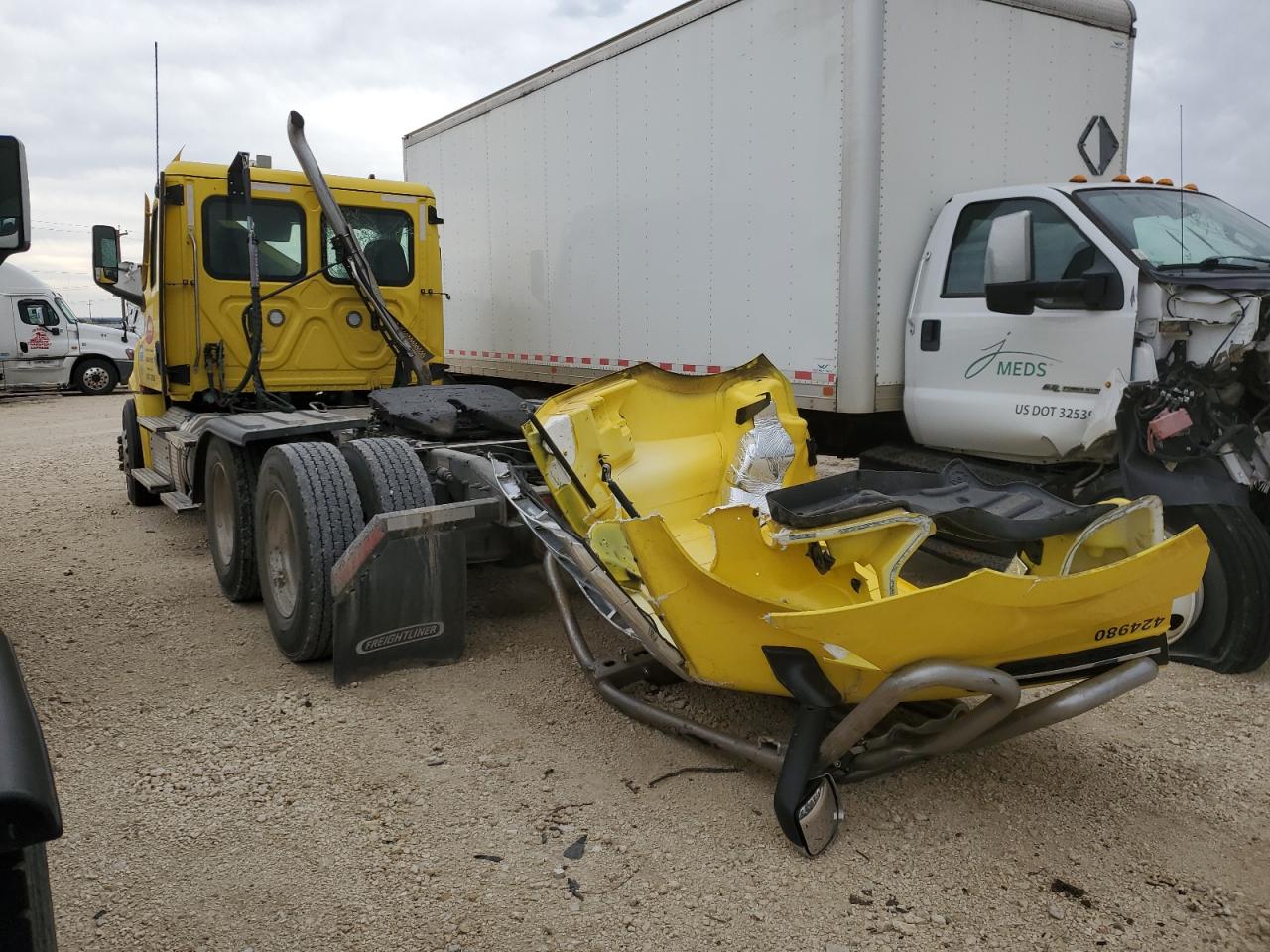 2024 FREIGHTLINER CASCADIA 126 VIN 1FUJHLDV4RLUZ6980 photo 3