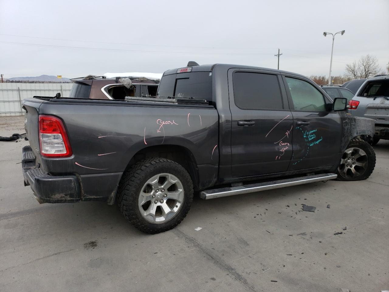 2019 RAM 1500 VIN 1C6SRFFT0KN603210 photo 3