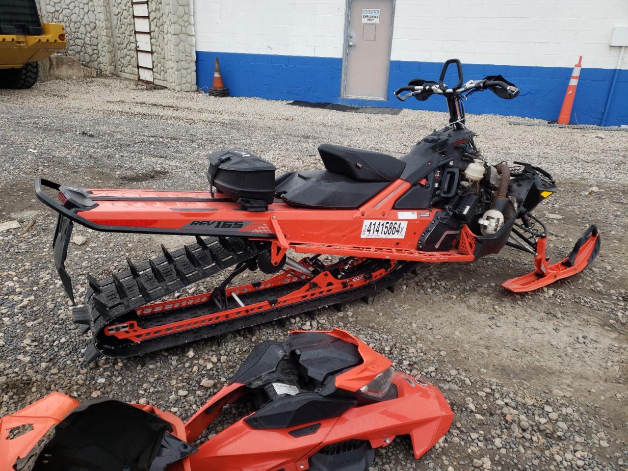 2019 SKI Snowmobile VIN 2BPSTKKD7KV000136 photo 4