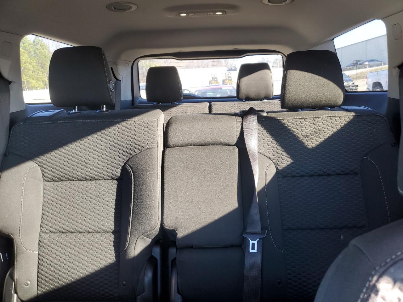 2018 GMC Acadia VIN 1GKKNKLAXJZ215610 photo 10