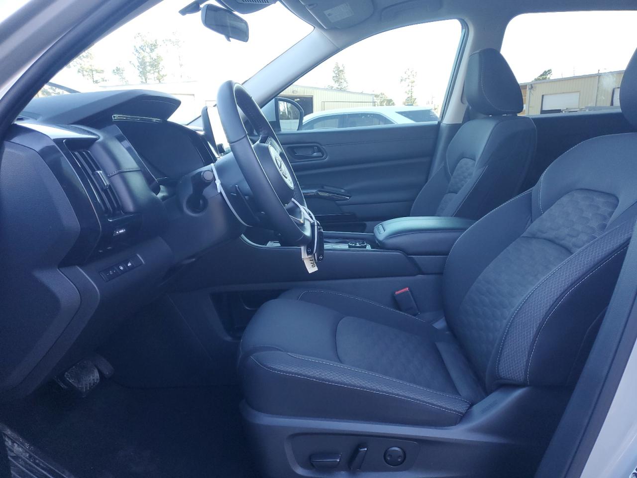 2023 NISSAN Pathfinder VIN 5N1DR3BD0PC268382 photo 7