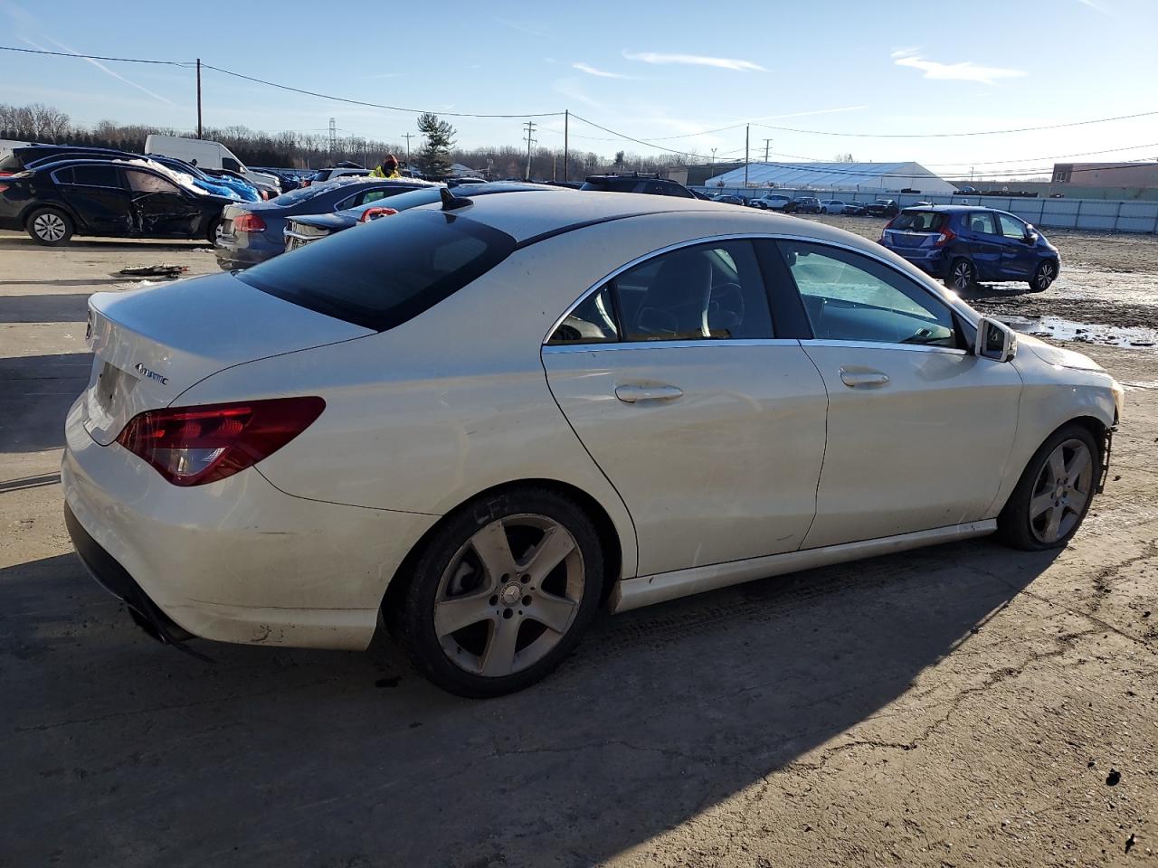 2016 Mercedes-Benz Cla-class VIN WDDSJ4GB1GN319009 photo 3