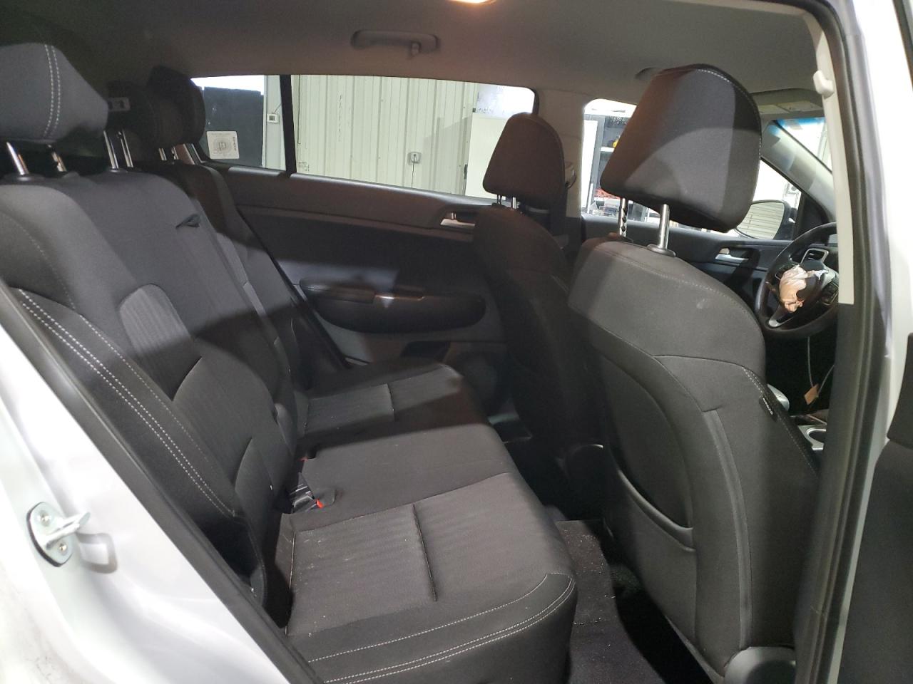 2017 KIA Sportage VIN KNDPMCACXH7039548 photo 11